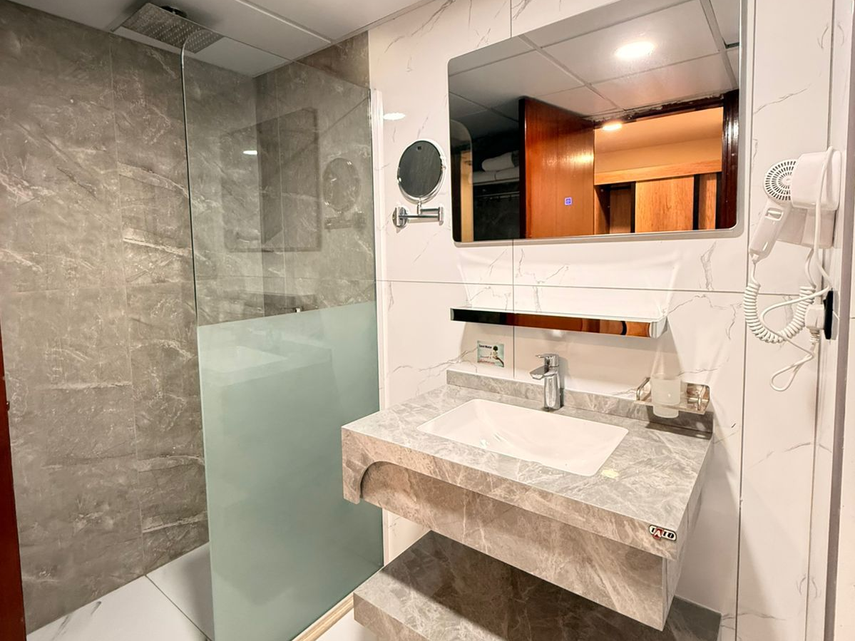 Image of RUA MASSI (markzia) 150 MTR 3 star